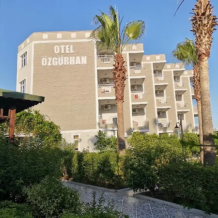 Oezguerhan ホテル シダ