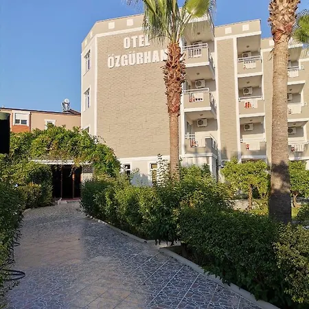 ホテル Oezguerhan