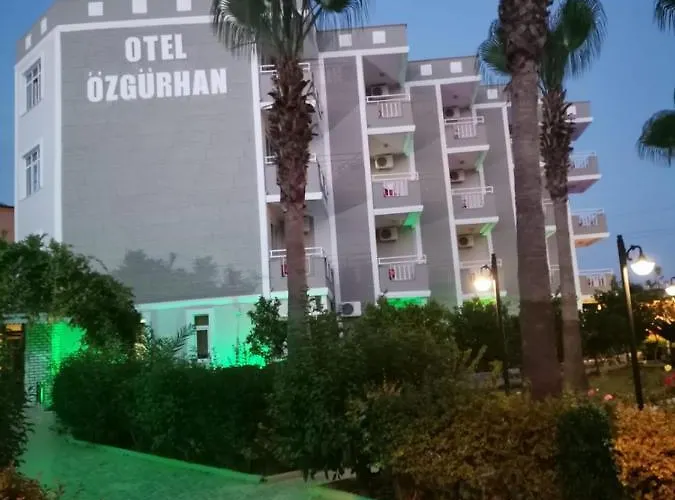 Oezguerhan 3* Side