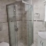 Hotell Oezguerhan 3*