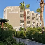 Oezguerhan Hotell Side
