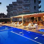 Ξενοδοχείο Oezguerhan 3*